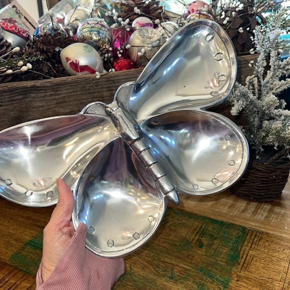 Butterfly pewter tray. EUC - Picture 6 of 6